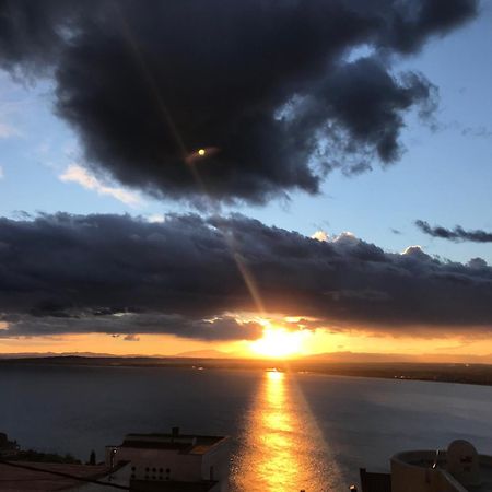 Las Mejores Puestas De Sol روساس المظهر الخارجي الصورة